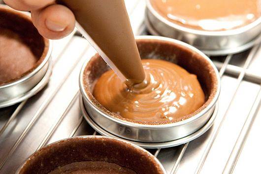 baking cream gold