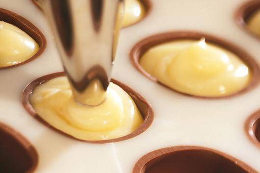 creme a la carte champagne