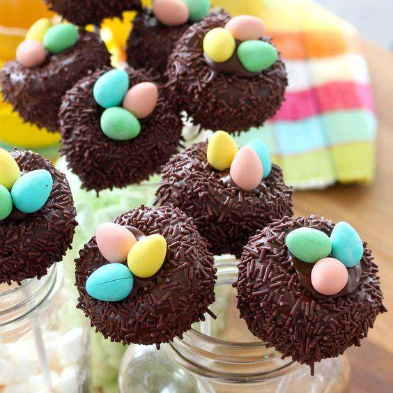 Bird’s nest cake pops - Easter on a stick