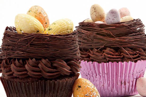 TRIPLE CHOCOLATE EASTER CUPCAKE