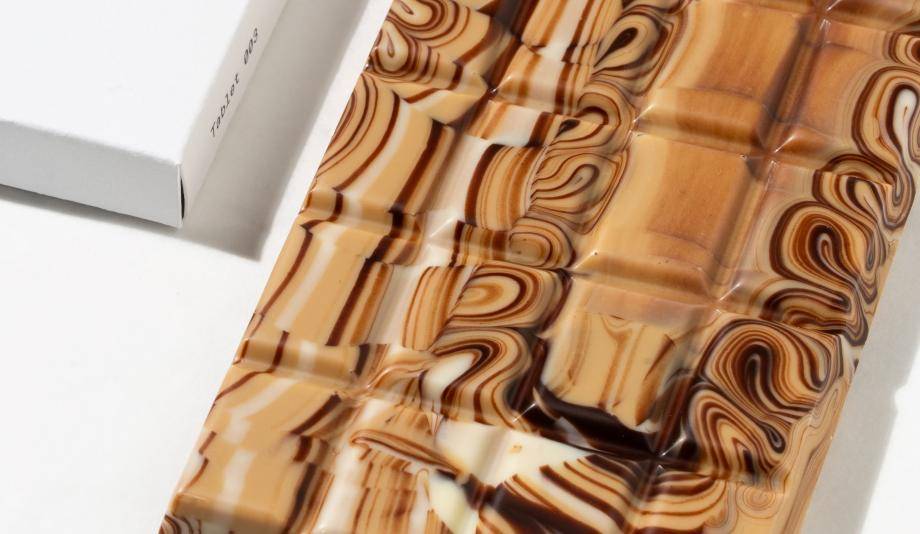 Marbled Chocolate Tablet with Buckwheat