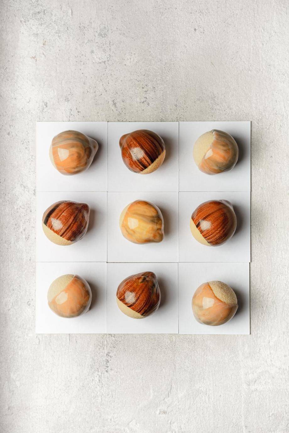 Trendy Pastry - Lifelike Fruits by Damien Wager